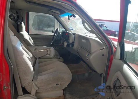 1999 GMC Yukon Sle from USA, damaged, VIN 1GKEK13R2XJ731649